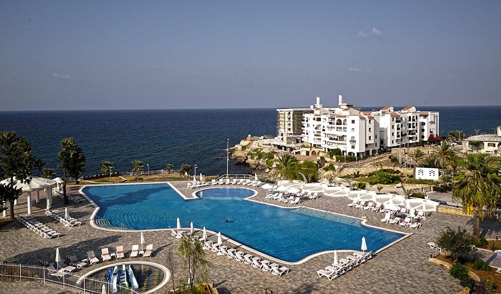 Отель Jasmine Court & Casino Кирения