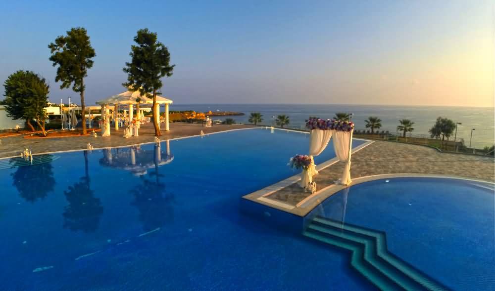 Jasmine Court & Casino Отель 5*
